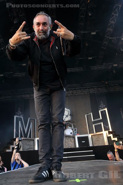 MASS HYSTERIA - 2024-08-18 - CHARLEVILLE-MEZIERES - Square Bayard - Illuminations - 